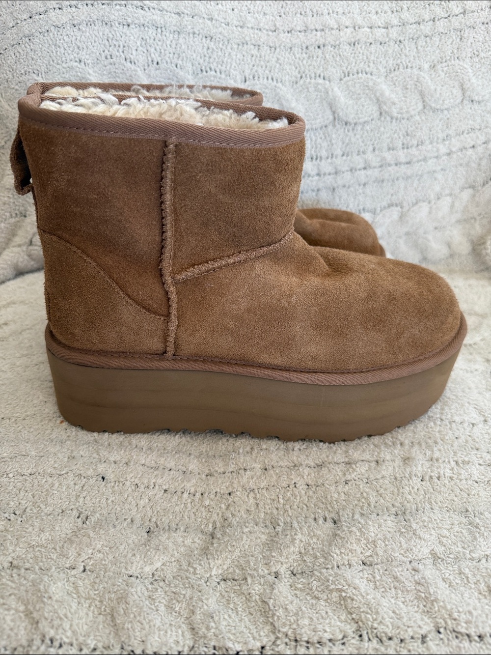Ugg platform boot